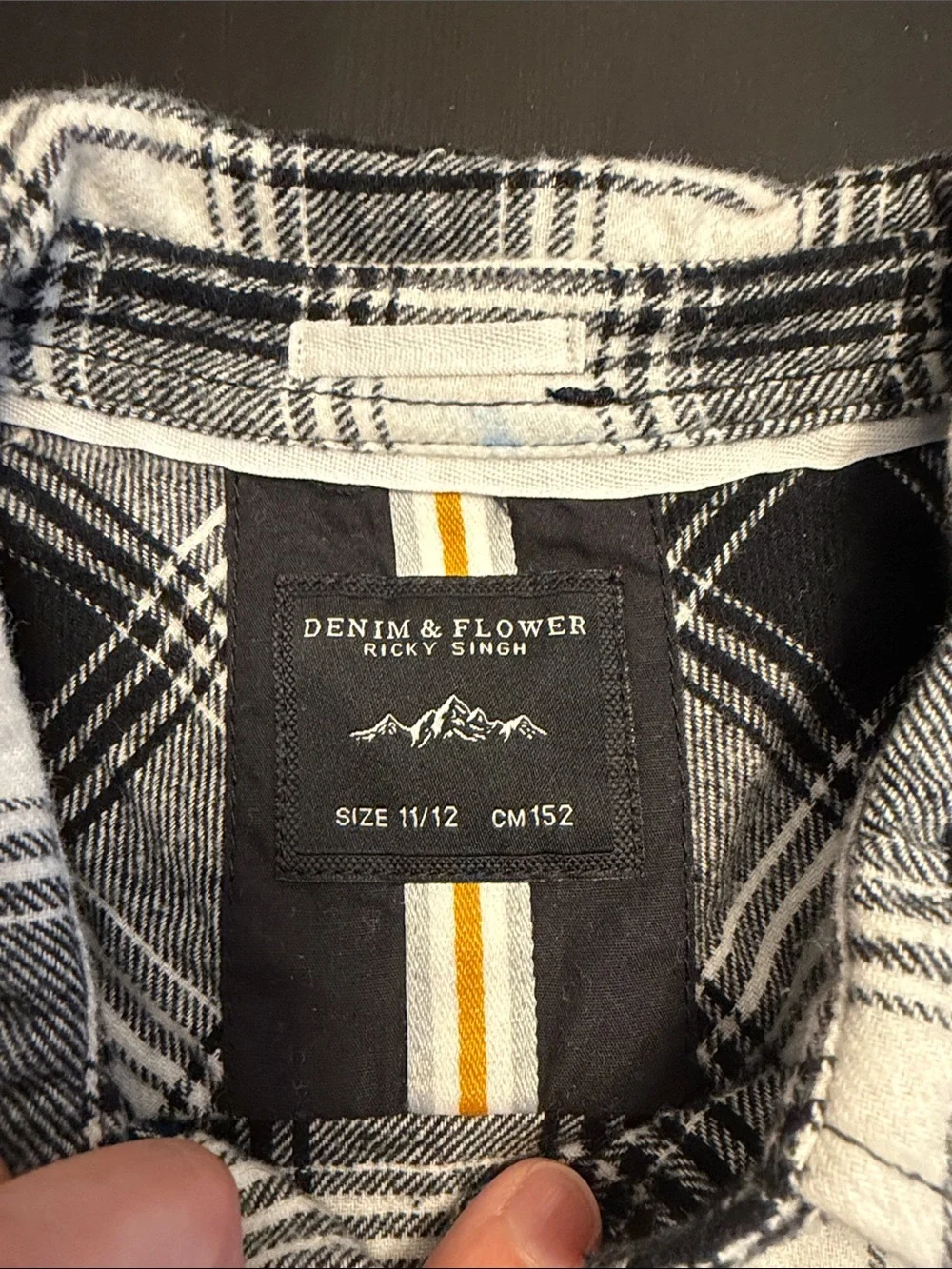 Denim & Flower Black and White Plaid Button-Down Shirt